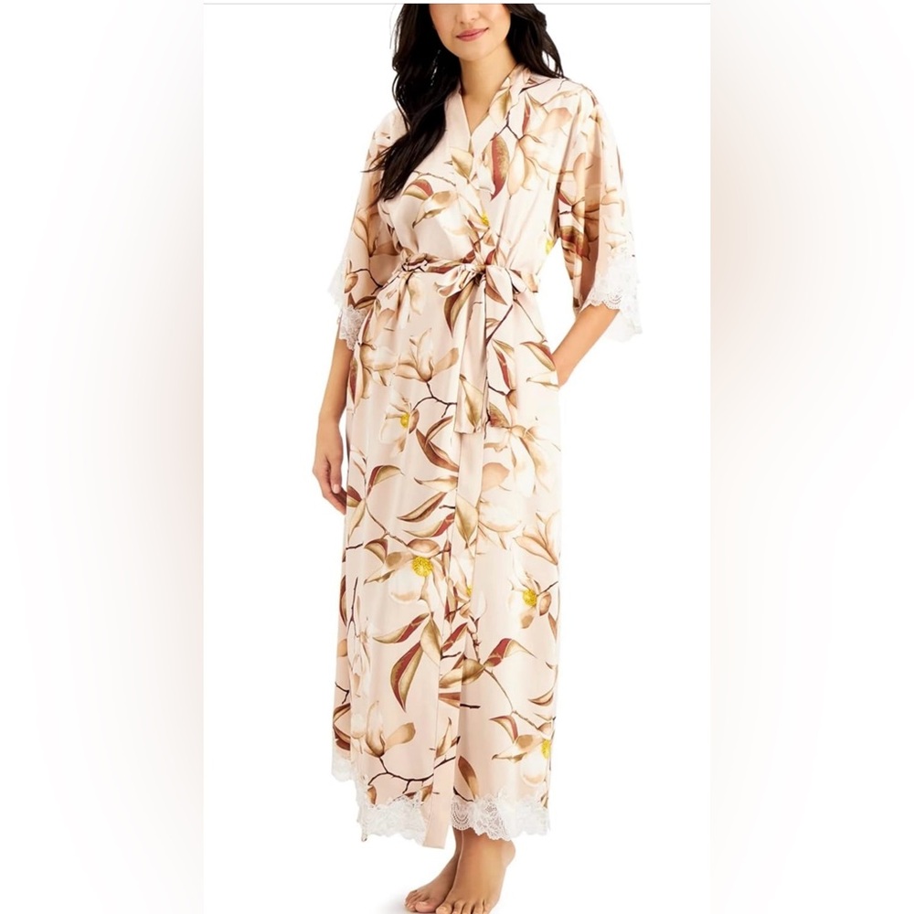 INC Satin robe